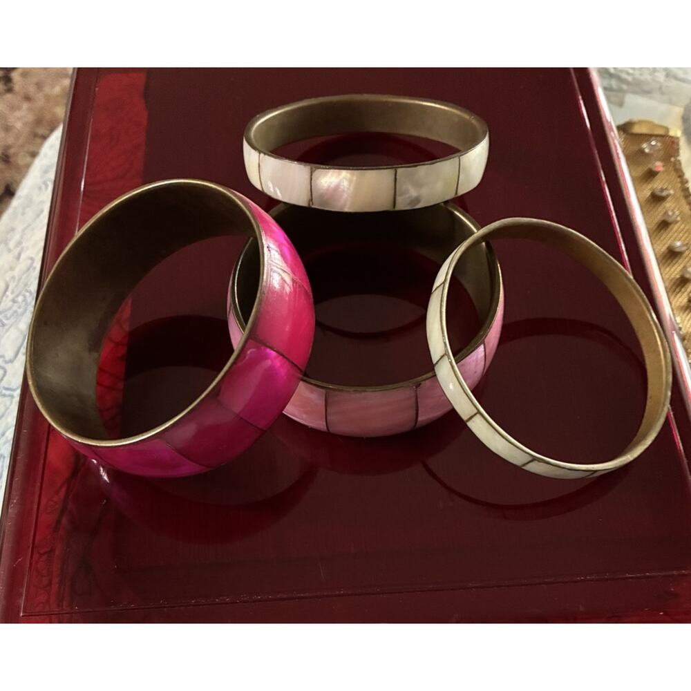 Vintage Brass and Pink Mother of Pearl She’ll Inlaid Bangles Set of 4